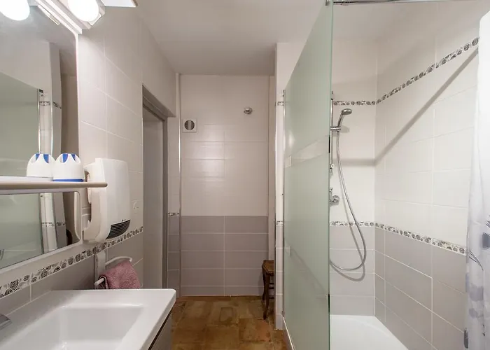 Chambres D'hotes Chez Patricia 住宿加早餐酒店 Lisle-sur-Tarn