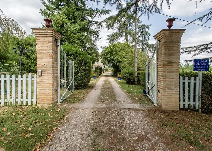 Chambres D'hotes Chez Patricia 住宿加早餐酒店